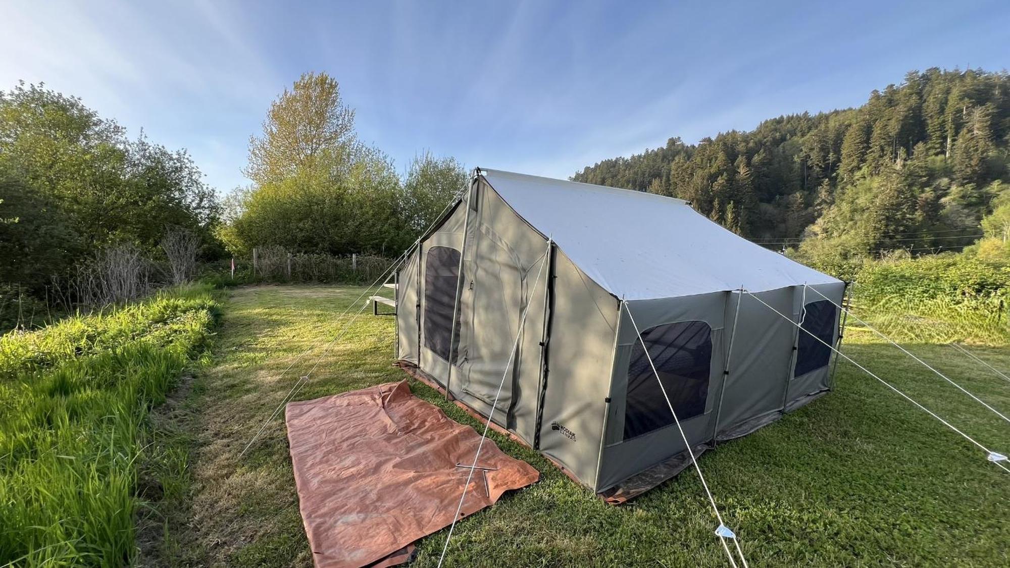 Glamping Tent On The River Кламат Экстерьер фото